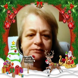 Meet your Posher, Dena